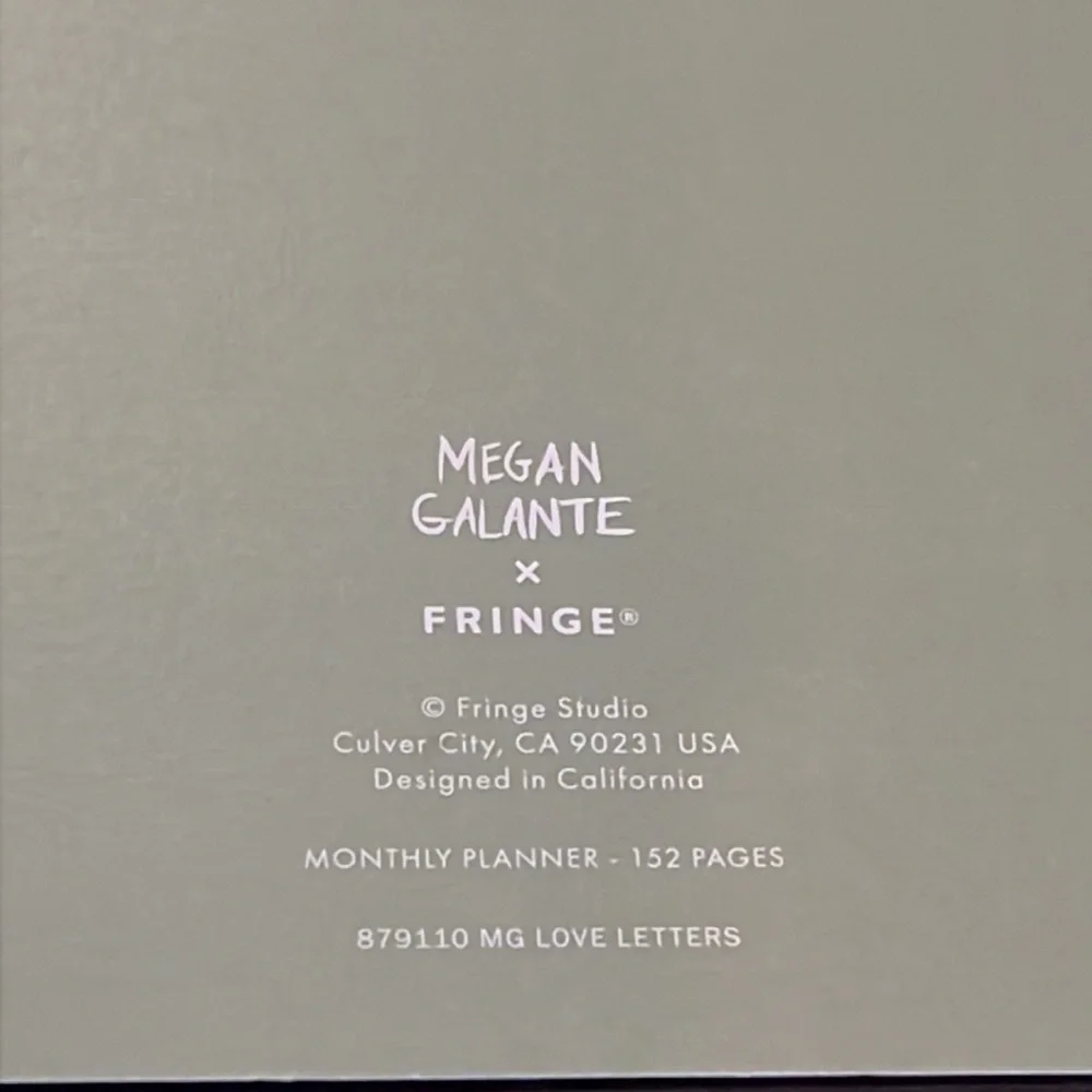 Megan Galante non-dated monthly planner-12 month-pocket & tab-divider-152 pg-NWT